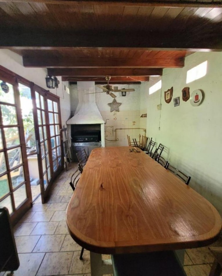 CHALET 4 AMB CON PARQUE