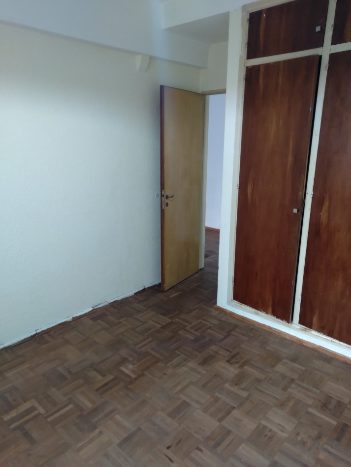 DEPARTAMENTO DOS AMB CON BALCON Y PATIO