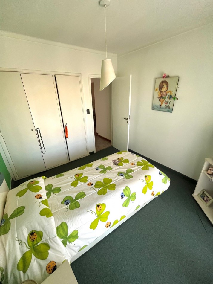 CHALET 5 AMB. CON PARQUE