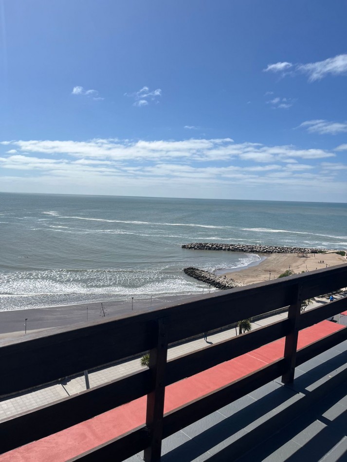 departamento 3 amb con dependencia y cochera .terraza con parrilla vista plena al mar
