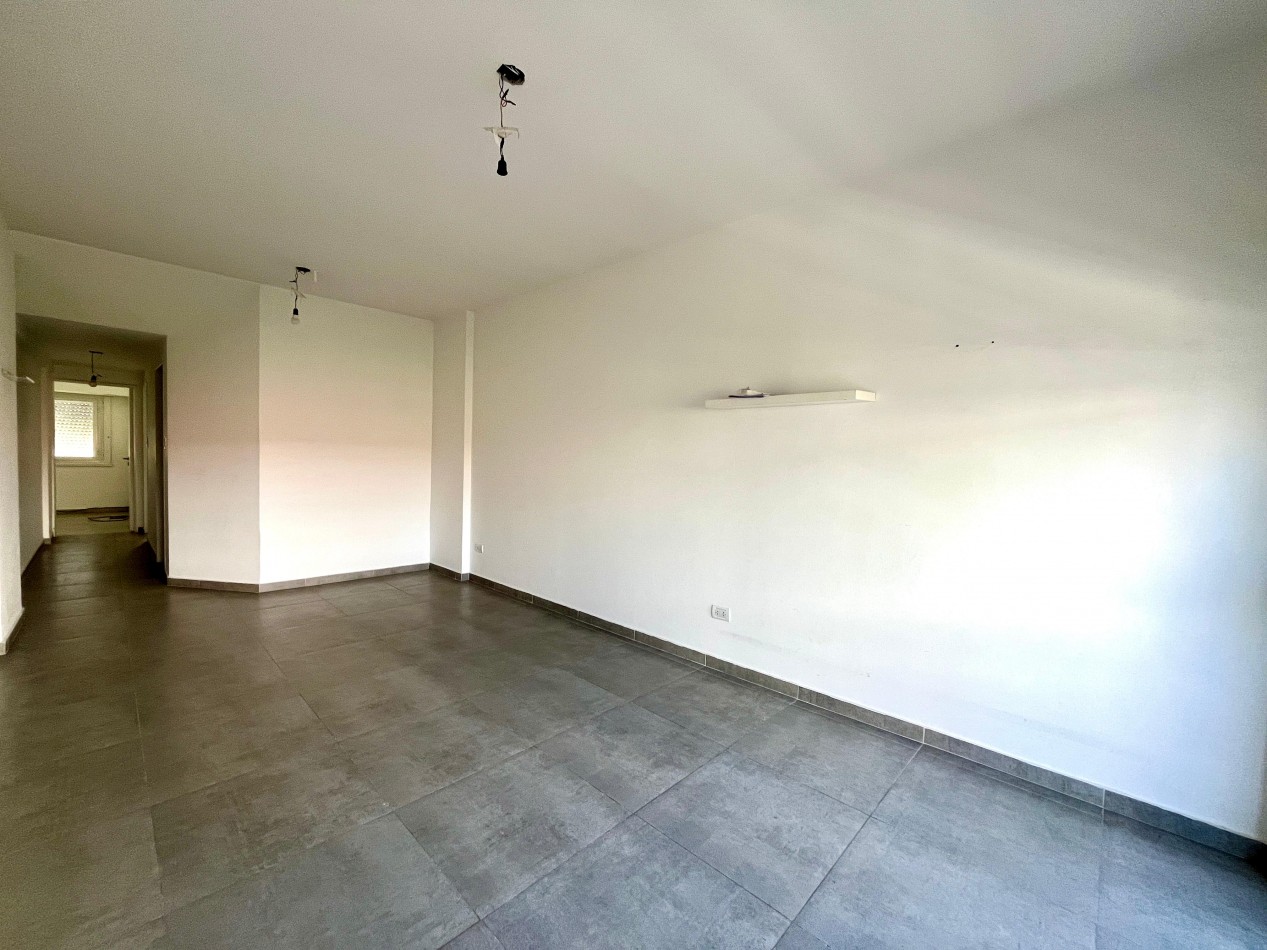 Departamento 2 ambientes con balcon