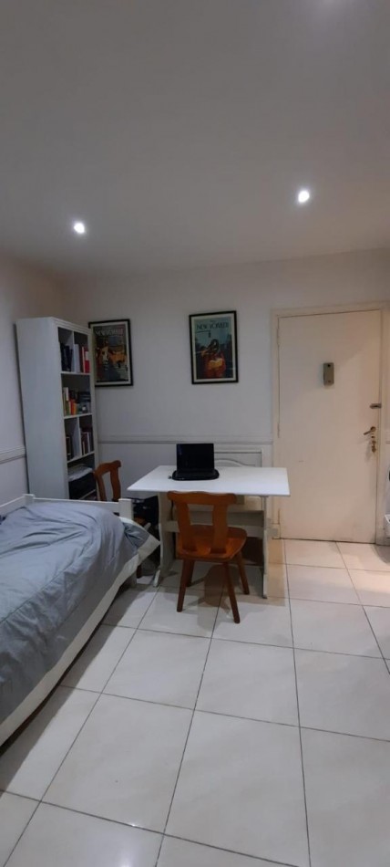 DEPARTAMENTO DE UN AMBIENTE CON PATIO