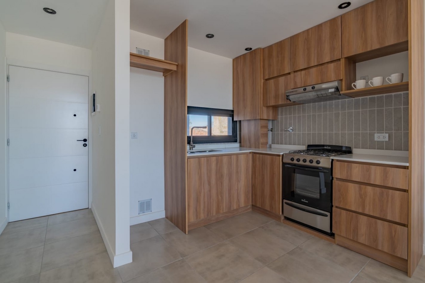 PH 2 AMB A LA CALLE CON PARRILA