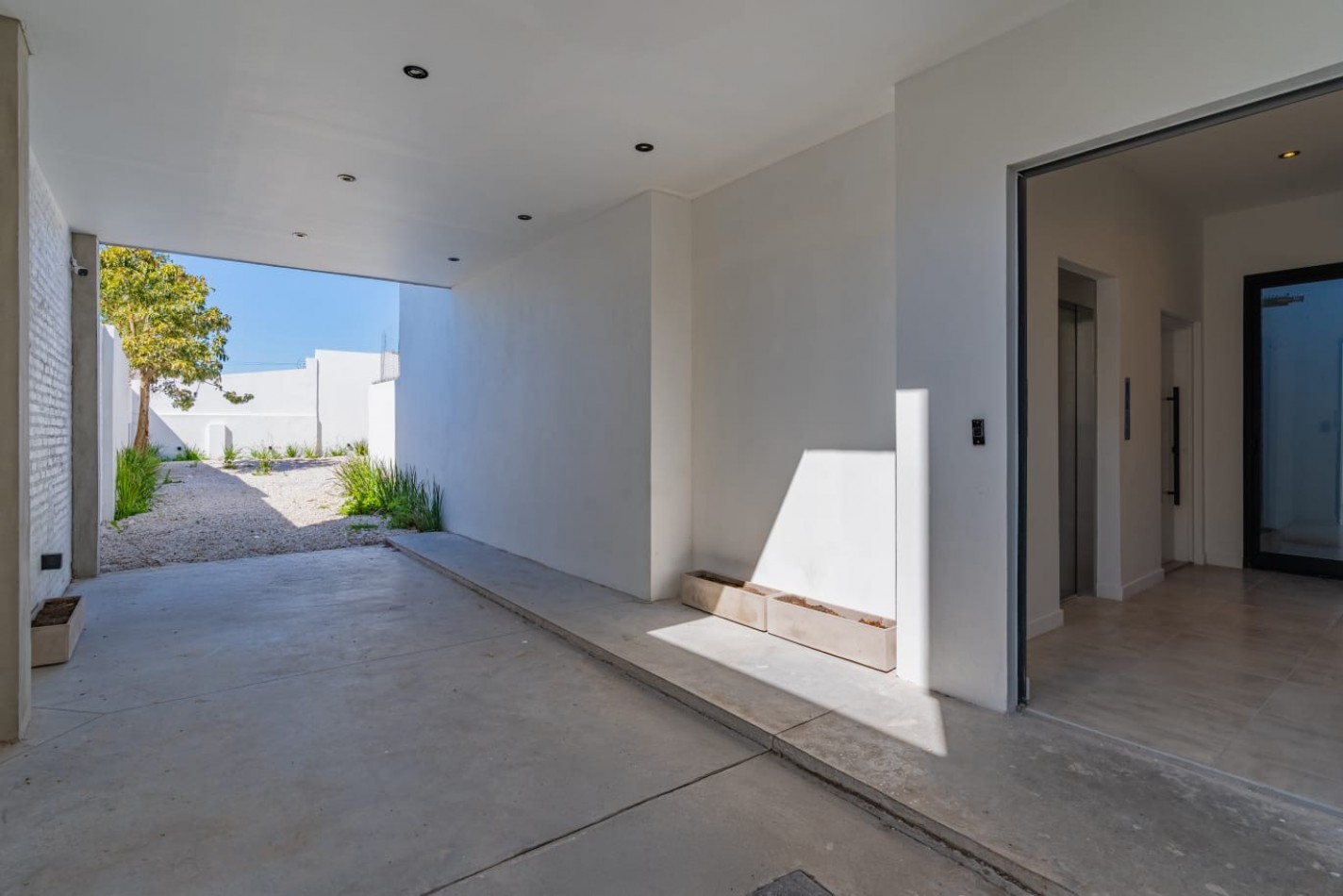 PH 2 AMB A LA CALLE CON PARRILA