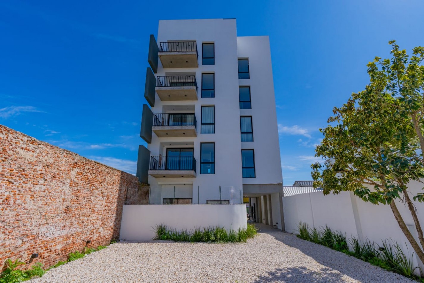 PH 2 AMB A LA CALLE CON PARRILA