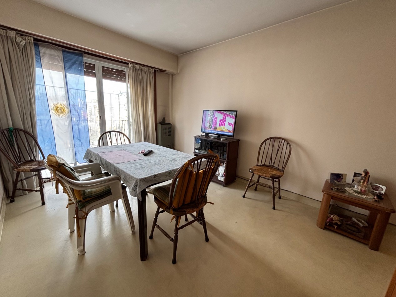 DEPARTAMENTO 3 AMBIENTES CON BALCON TERRAZA