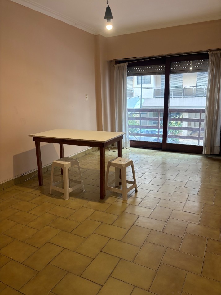 ALQUILER Departamento 2 ambientes