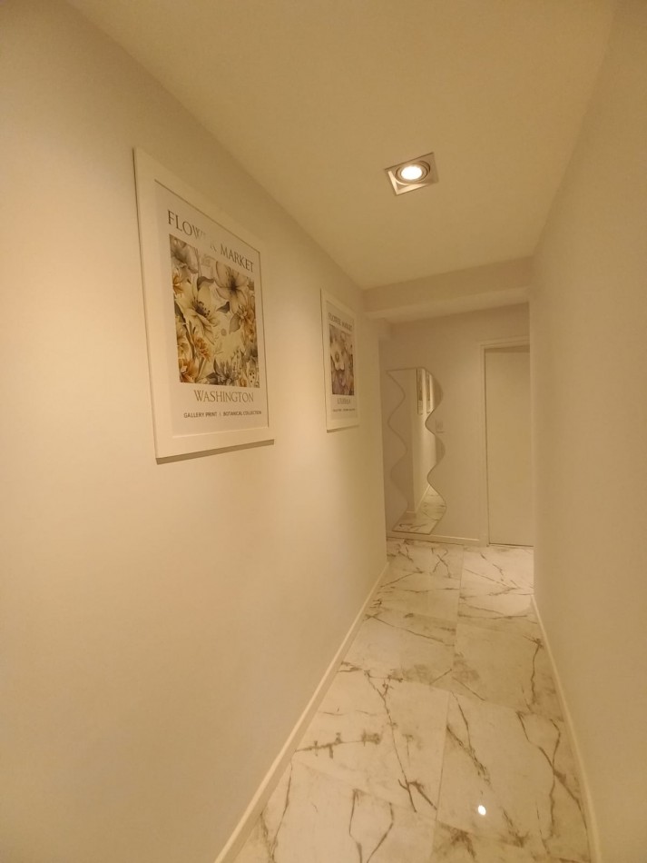 DEPARTAMENTO 3AMB A LA CALLE CON BALCON SALIENTE