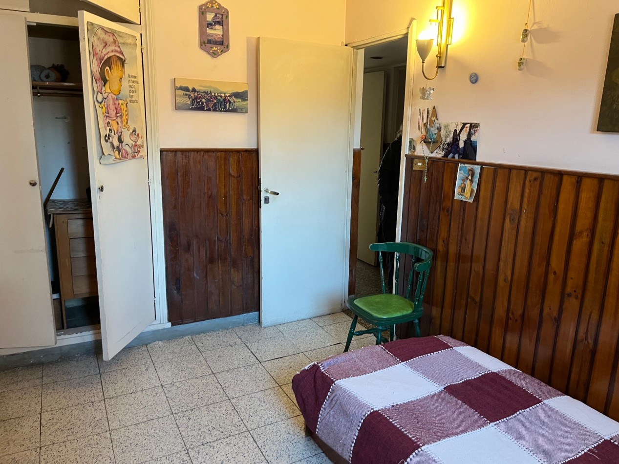 Casa 4 ambientes con Garage y quincho
