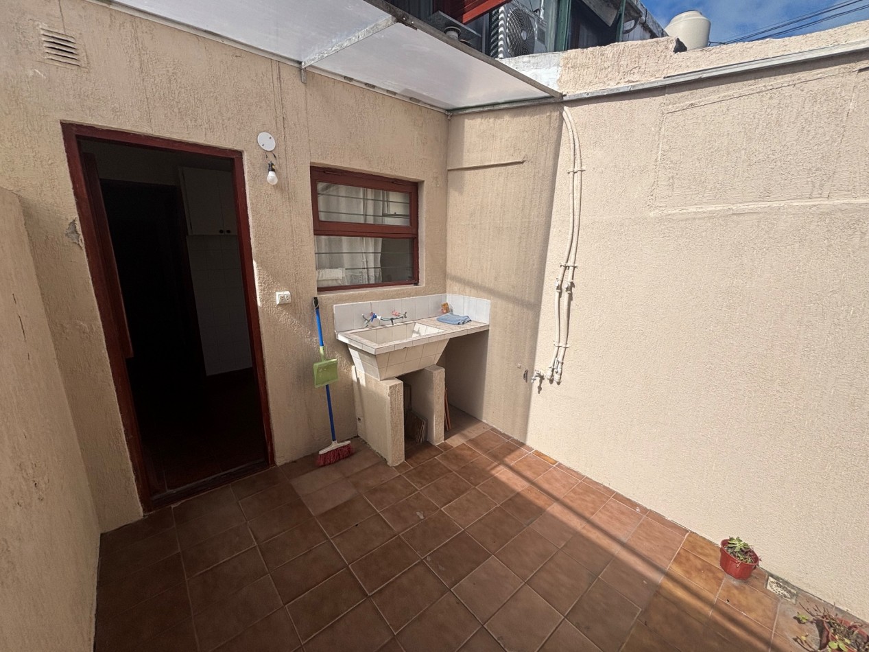 Duplex 3 ambientes con Garage 