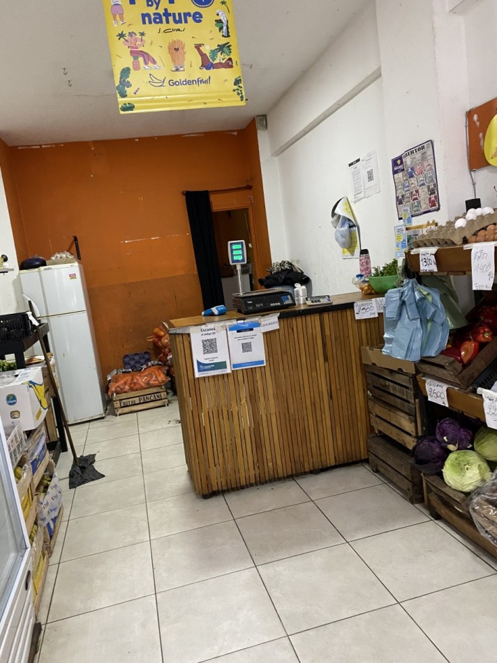 LOCAL CON VIVIENDA