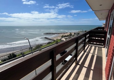 departamento 3 amb con dependencia y cochera .terraza con parrilla vista plena al mar